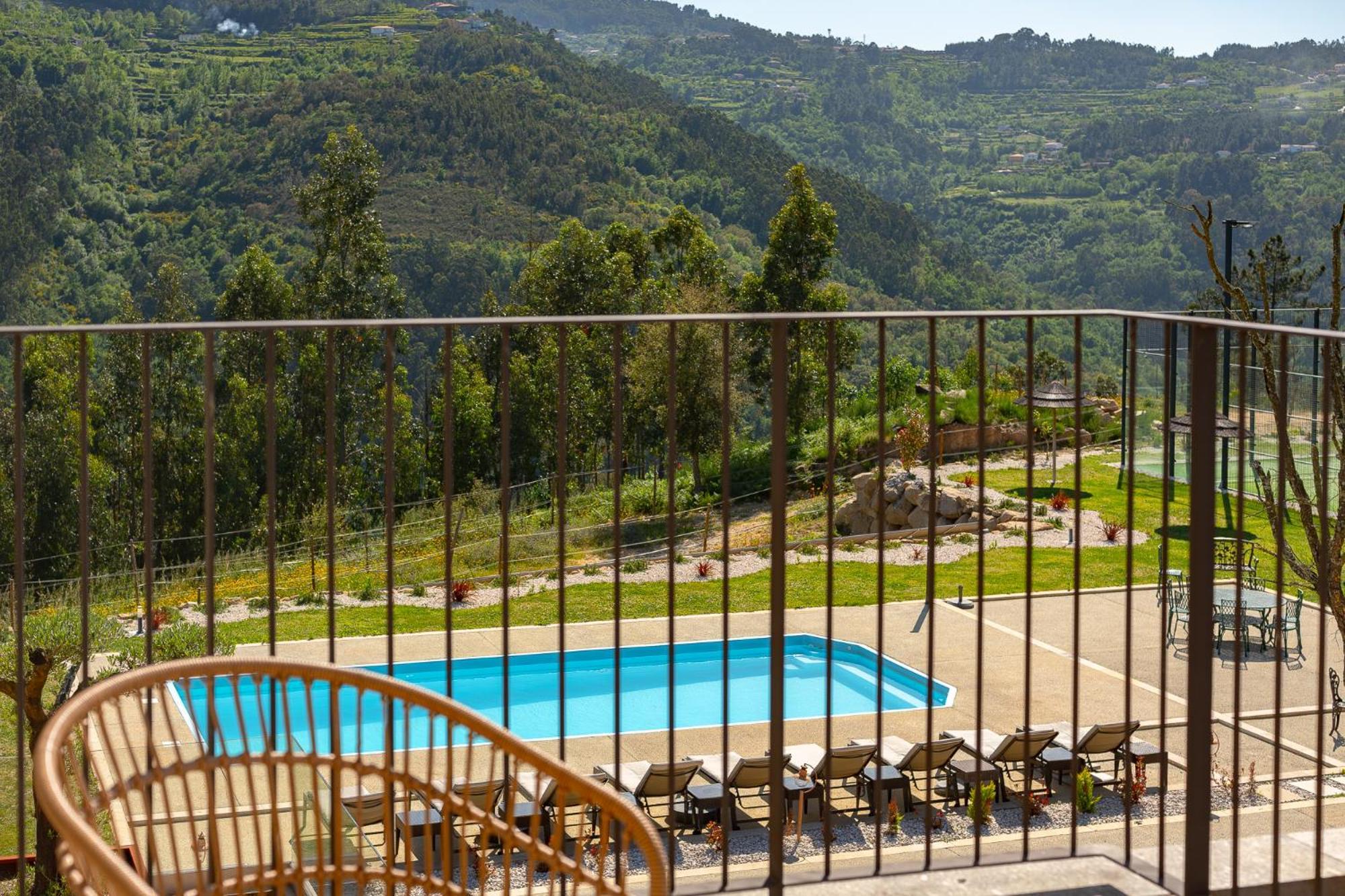 Quinta De Cabanas Douro Country House Penha Longa Exteriör bild